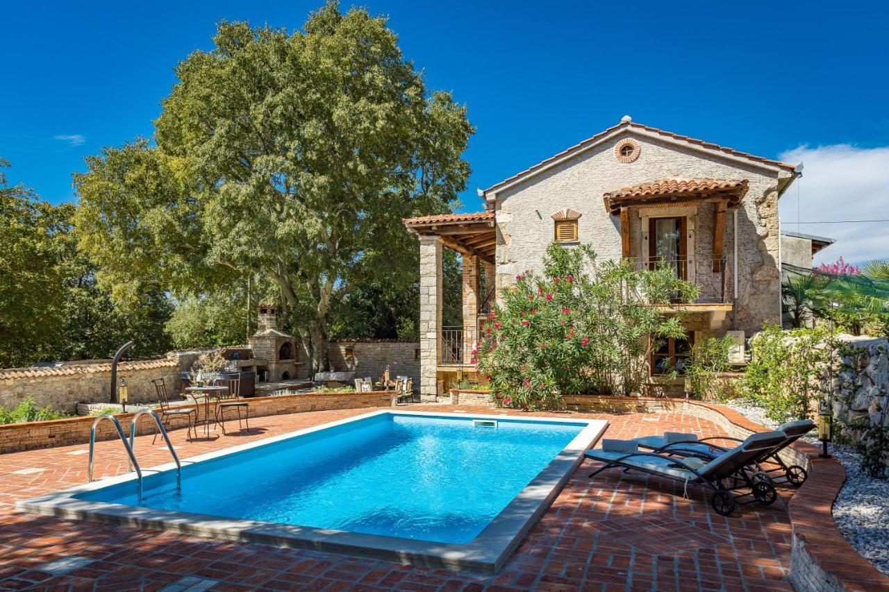 Villa Arboretum بوريتش المظهر الخارجي الصورة